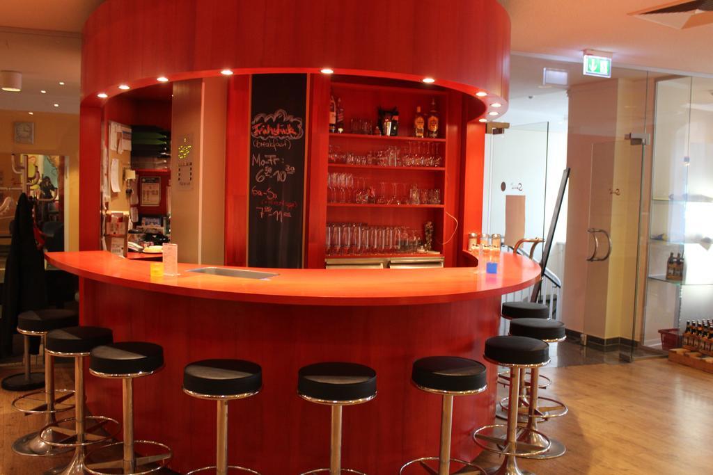 Отель Vienna House Easy By Wyndham Росток Экстерьер фото