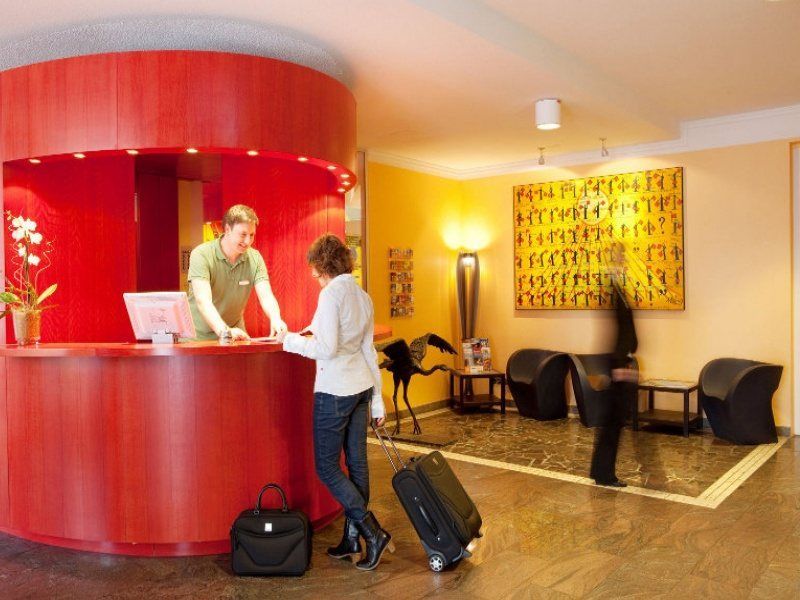 Отель Vienna House Easy By Wyndham Росток Экстерьер фото